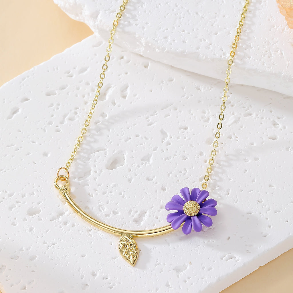 Hot-Selling Daisy Necklace for Women Sweet Fashion Versatile Flower Design Clavicle Chain Necklace