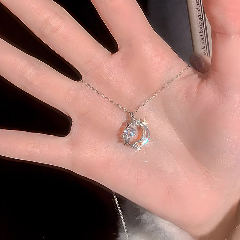 Sugar Cube Necklace for Women 2025 Summer Princess Light Luxury Titanium Steel Non-Fading Collarbone Chain Versatile Neck Chain Jewelry Wholesale