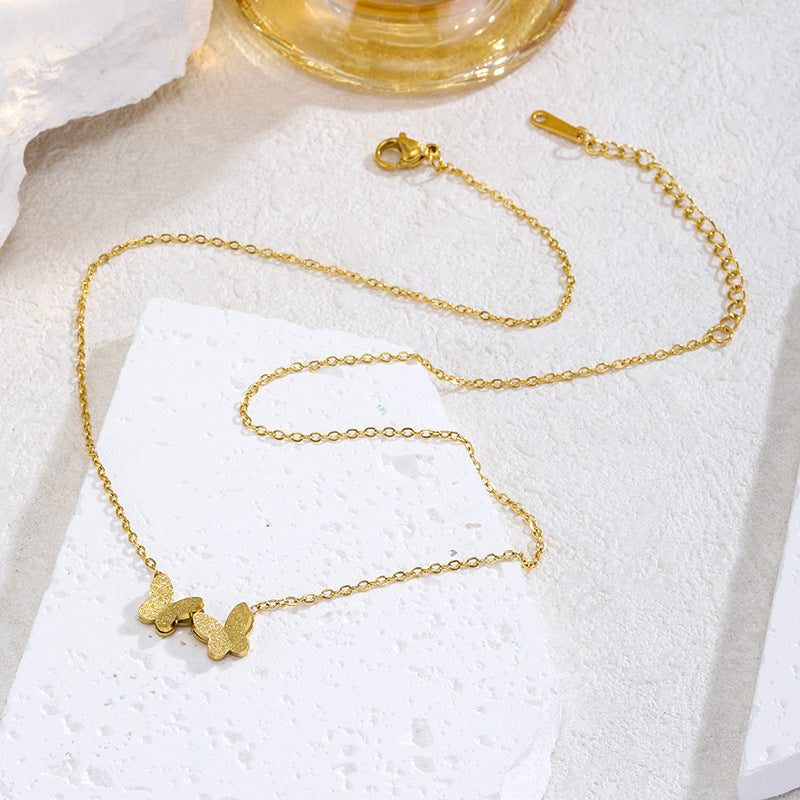 Light Luxury Niche High-End Bowknot Titanium Steel Necklace for Women Super Fairy Versatile Diamond-Studded Pendant Collarbone Chain Neck Chain Wholesale