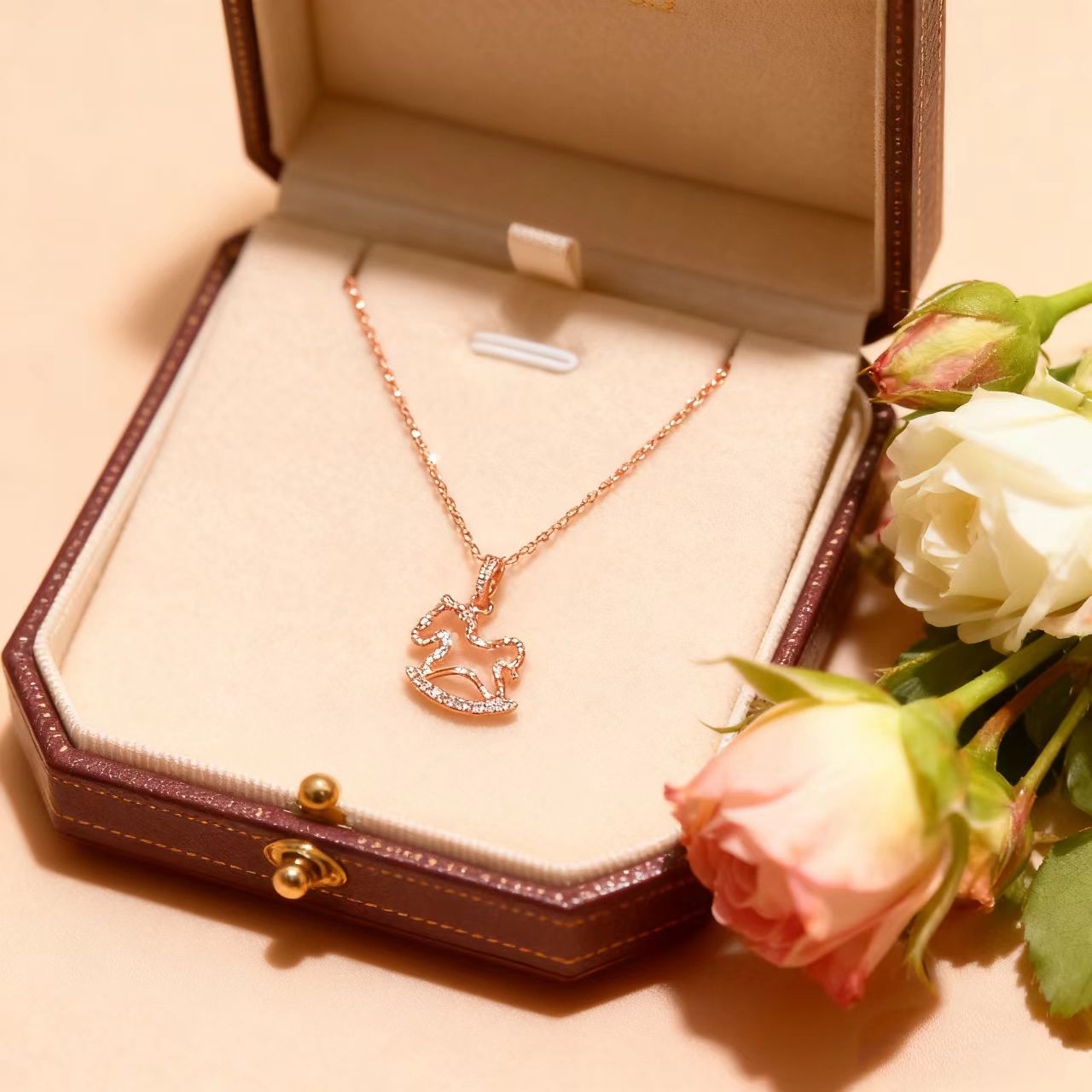 Fairy Tale Little Wooden Horse Necklace for Women, Summer Cute Artistic Creative Collarbone Chain, Petite Playful Stainless Steel Pendant Trend