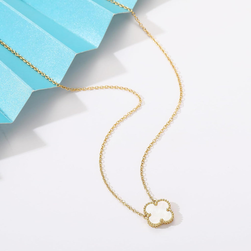 Clover Pendant Necklace for Women 18K Gold Plated Four Leaf Clover Necklaces Lucky Simple Jewelry Gifts for Women