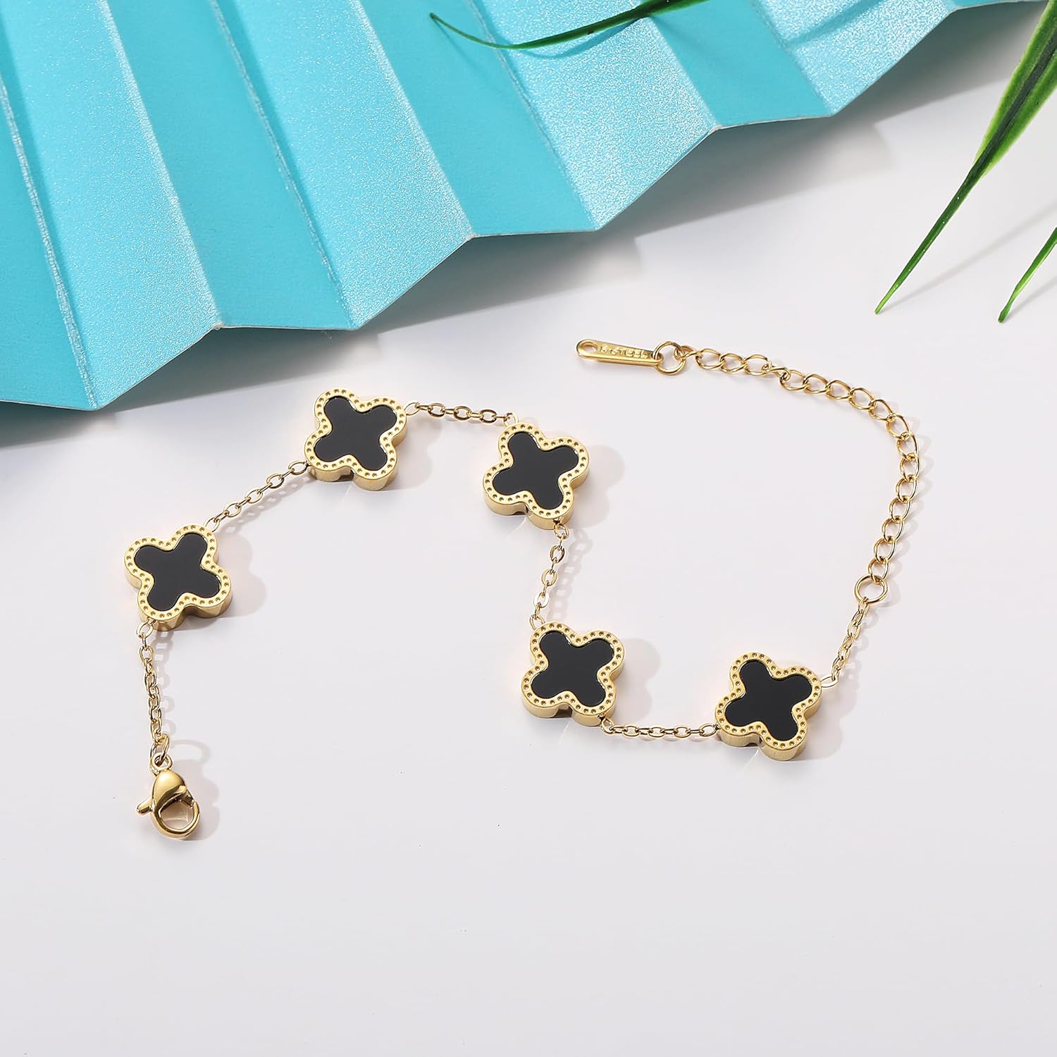 18K Gold Plated Clover Bracelet Set for Women Fashion Simple Four Leaf Lucky Flower Bracelets Jewelry Gifts for Women 3Pcs