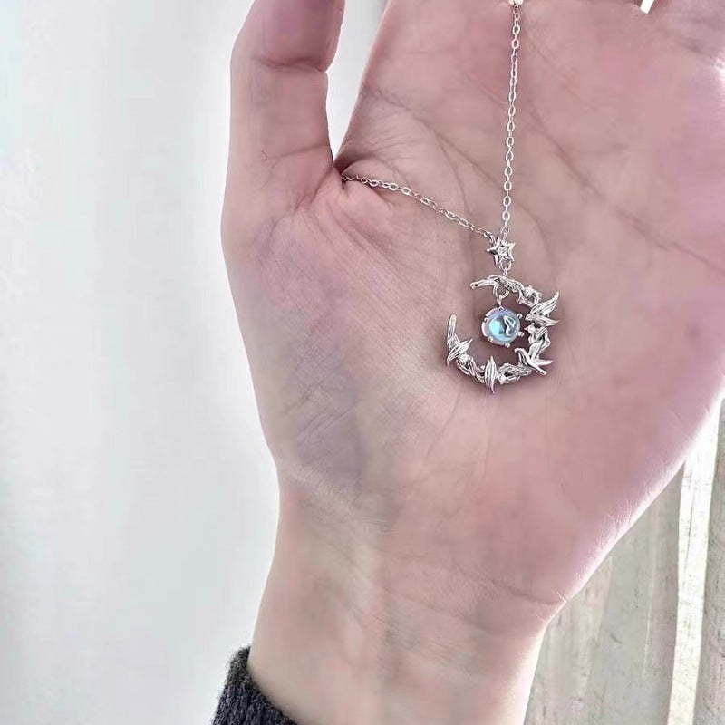 Blue Eucalyptus and Bird Necklace for Women, Niche Style, Elegant and Luxurious Design, High-Quality Texture, Versatile Sweet Collarbone Chain, Gift for Girlfriend