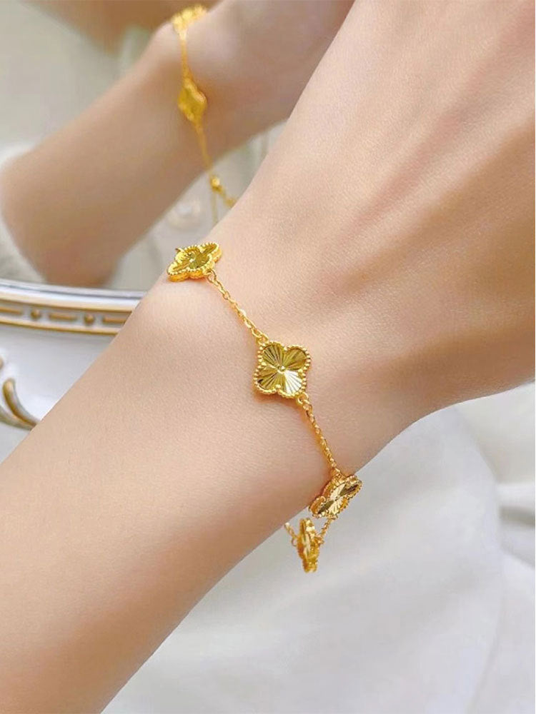 High-end Personality Design Copper Gold-plated Five-flower Lucky Clover Silver Color Jewelry Store Same Style Four-leaf Clover Bracelet for Women