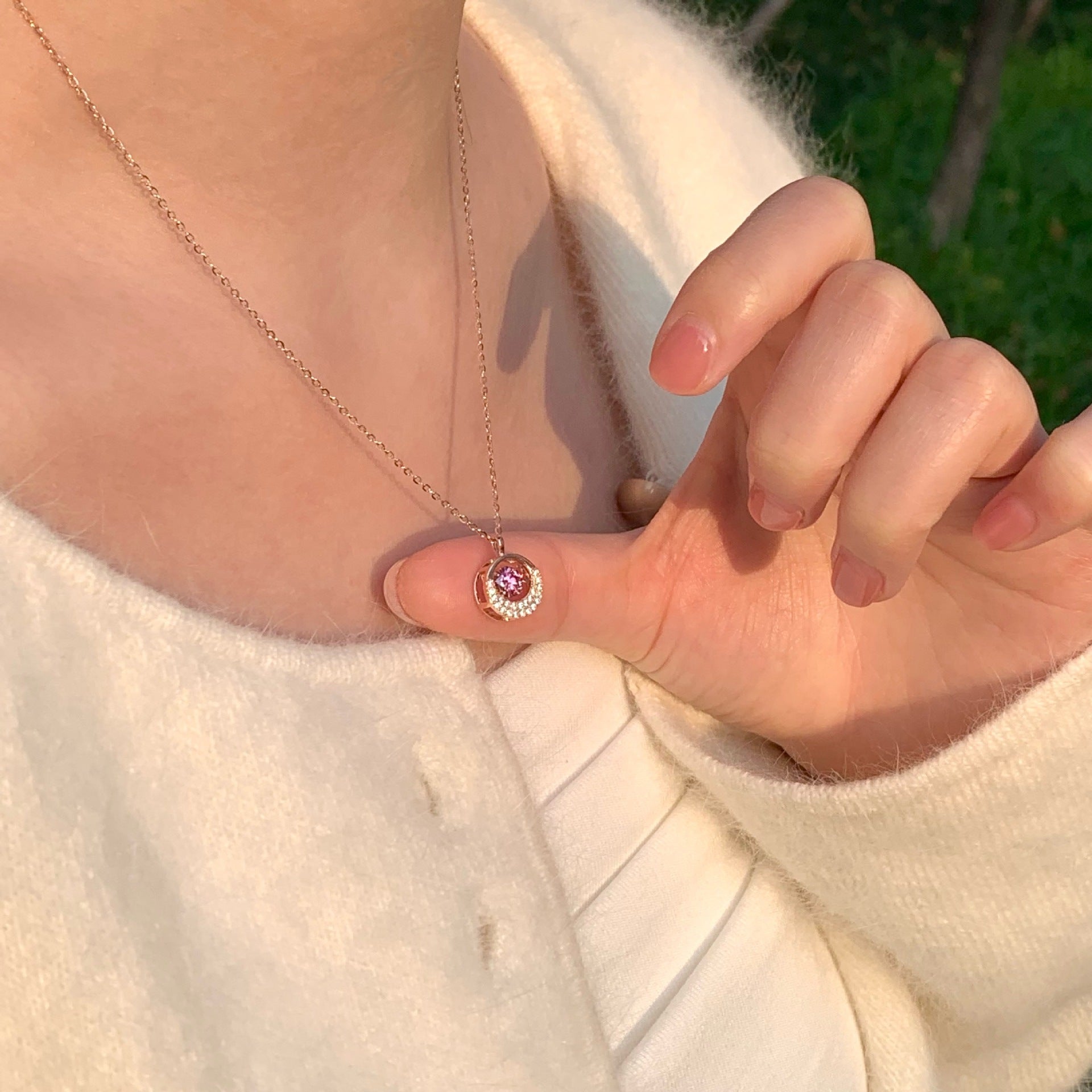 Beating Heart Powder Diamond Zircon Necklace Women's Niche Light Luxury High-end Clavicle Chain Exquisite Elegant All-match Accessories