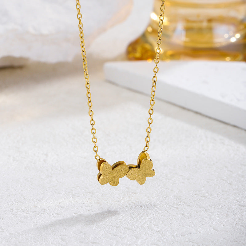 Light Luxury Niche High-End Bowknot Titanium Steel Necklace for Women Super Fairy Versatile Diamond-Studded Pendant Collarbone Chain Neck Chain Wholesale