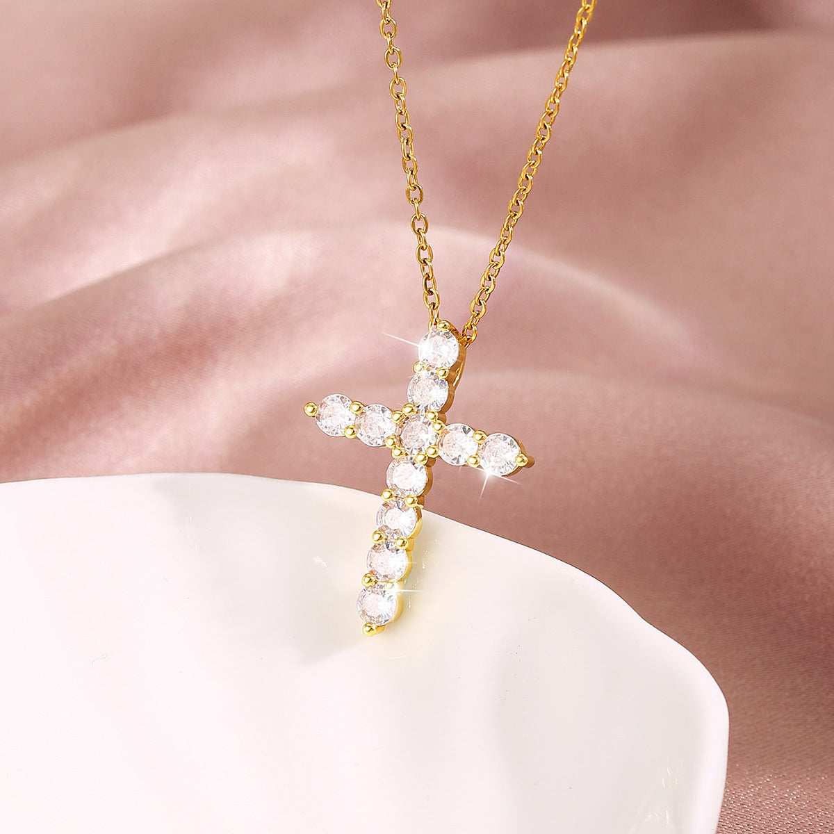 Cross-Border Source Amazon Large Rhinestone Cross Collarbone Chain for Women European and American Style Personality Fashion Necklace Wish Hot Sale